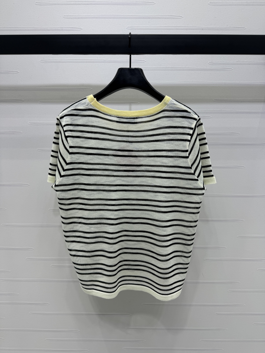 Miu Mi Round Neck Striped Knitted Short Sleeve Top 9 cmp i1745948957328 9816 0 7