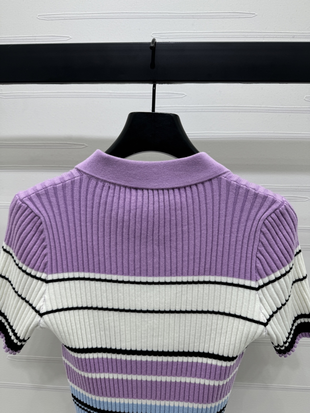 Chanel 2025 Spring/Summer Striped Knit Short Sleeve Top - High Quality 8 cmp i1746029433901 2435 0 6