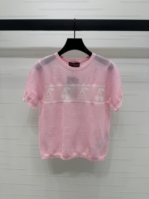 Gucci Women's Pink Cherry Jacquard Knit Top Short Sleeve Sweater 1 Gucci Women's Pink Cherry Jacquard Knit Top Short Sleeve Sweater