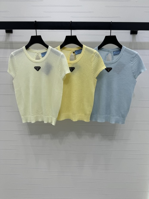 Prada Women's Ribbed Knit Silk Blend T-Shirt Slim Fit Short Sleeve Top 1 Prada Women's Ribbed Knit Silk Blend T-Shirt Slim Fit Short Sleeve Top