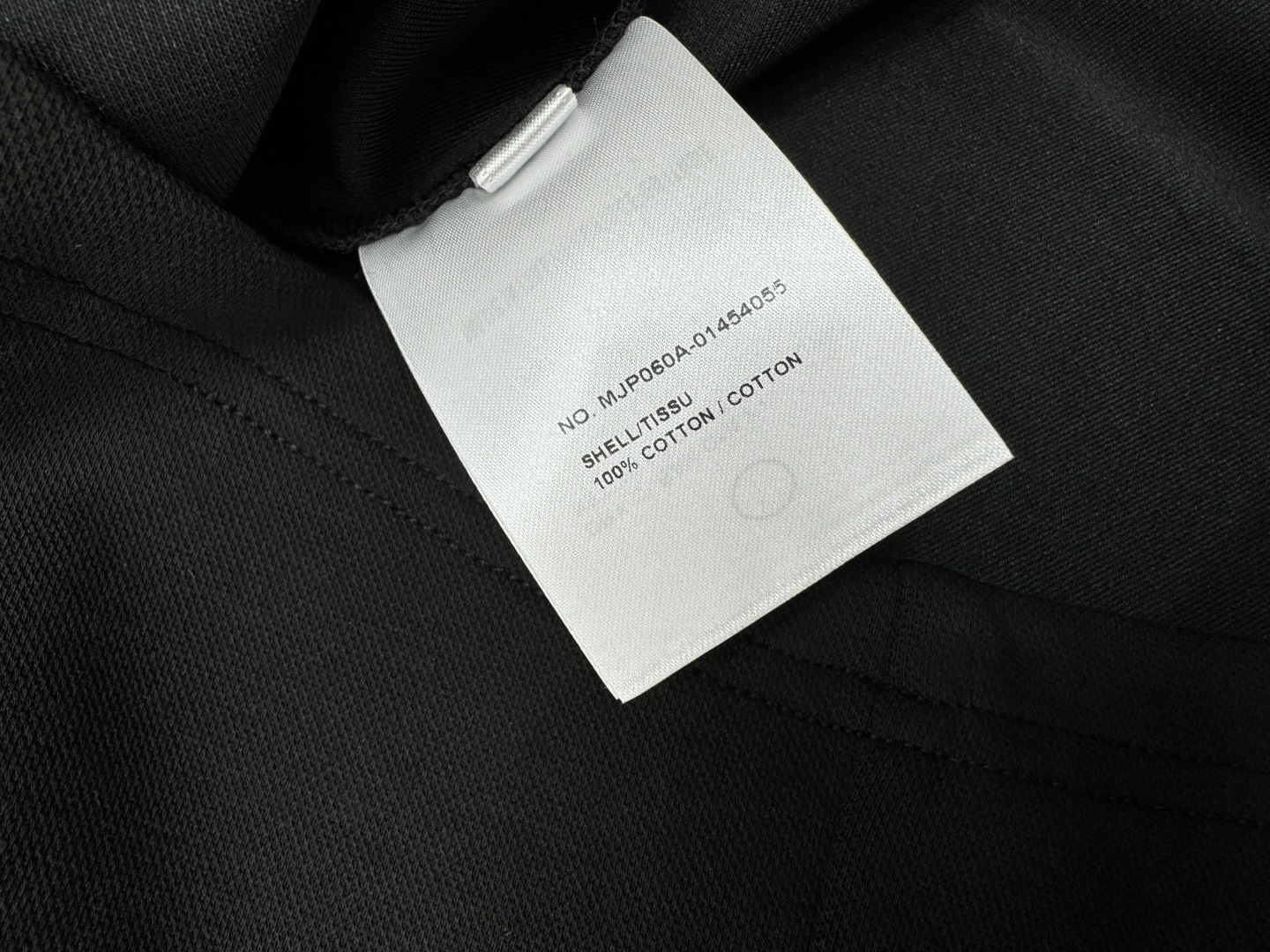 High Quality Women’s Clothes: Sleeveless Skirt Suit with Cosmopolitan Air - 图片 8