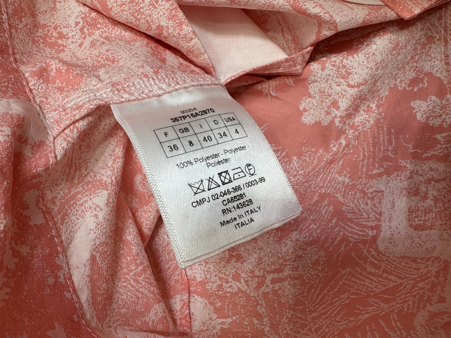 High Quality Women’s Clothes: Jungle Theme Packaging, Cosmopolitan Styles, Metal Buttons, A-Word Skirts. - 图片 8