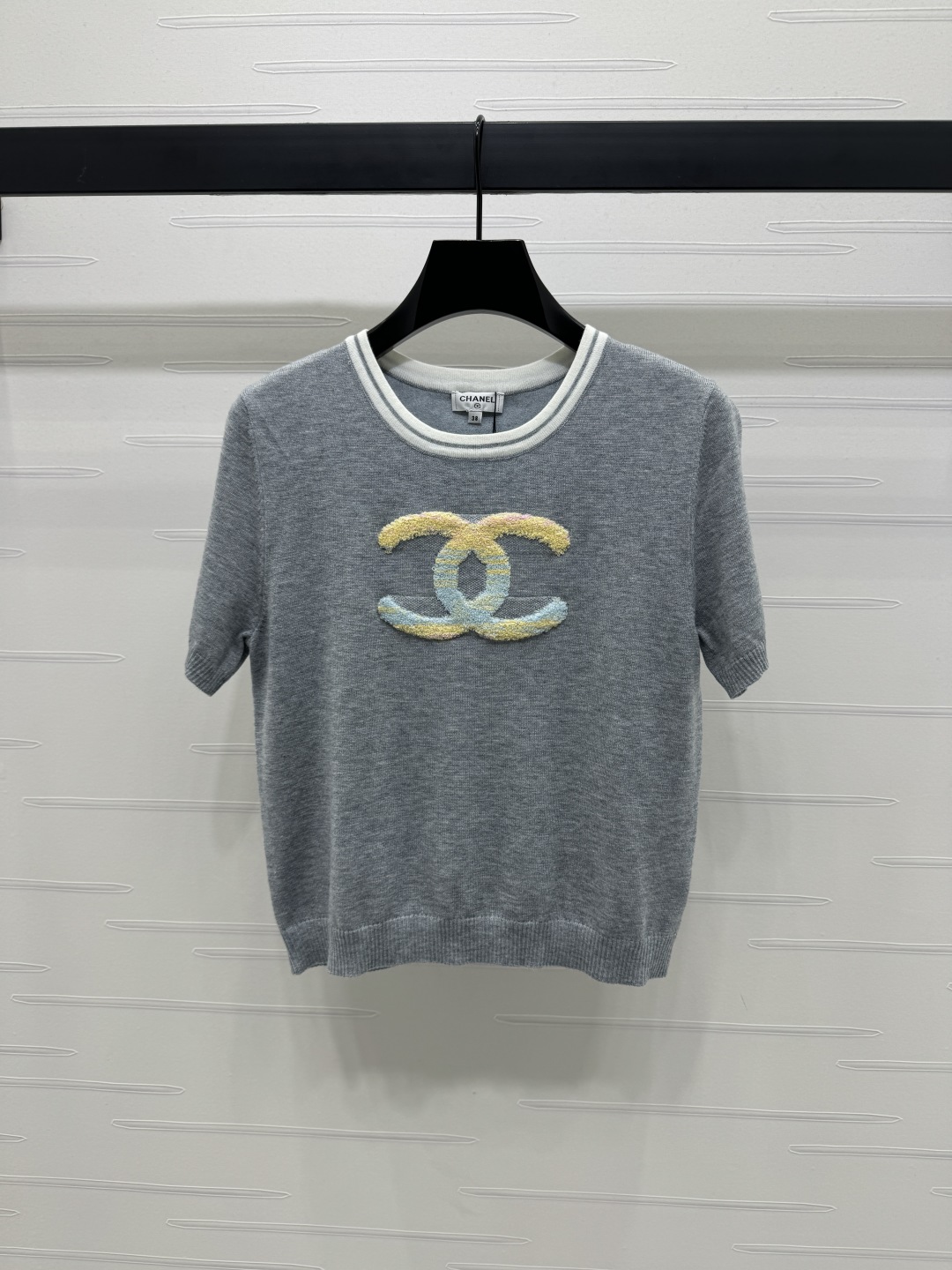 [Chanel Women