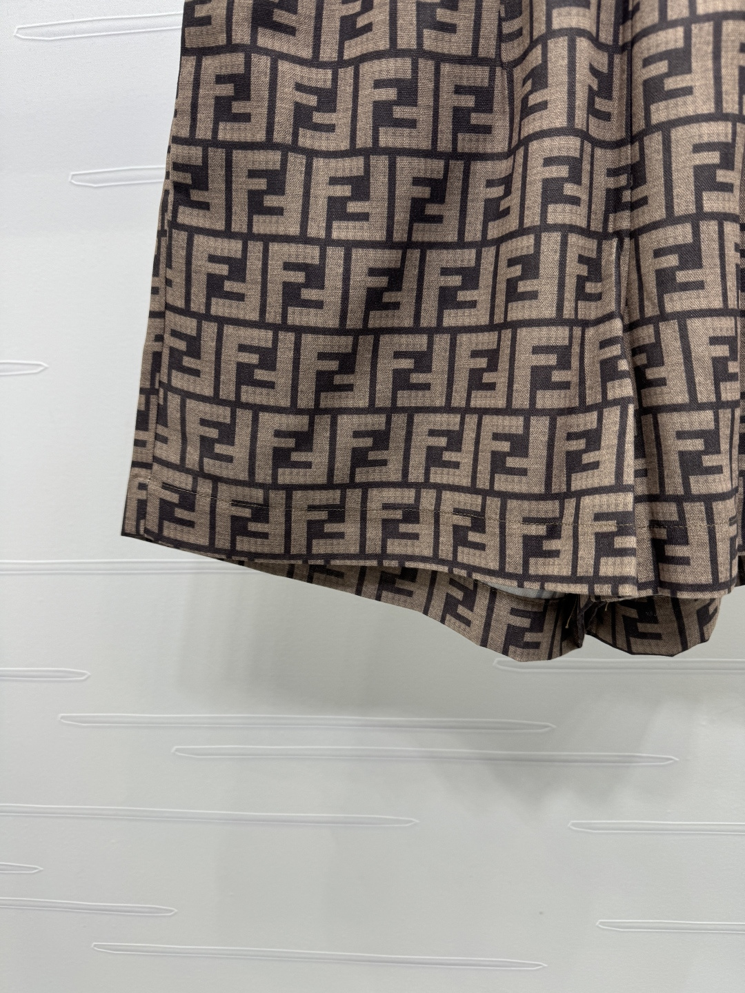 High-Quality Women’s Clothes: New Prototype Packaging Zone for Summer Fashion - 图片 5