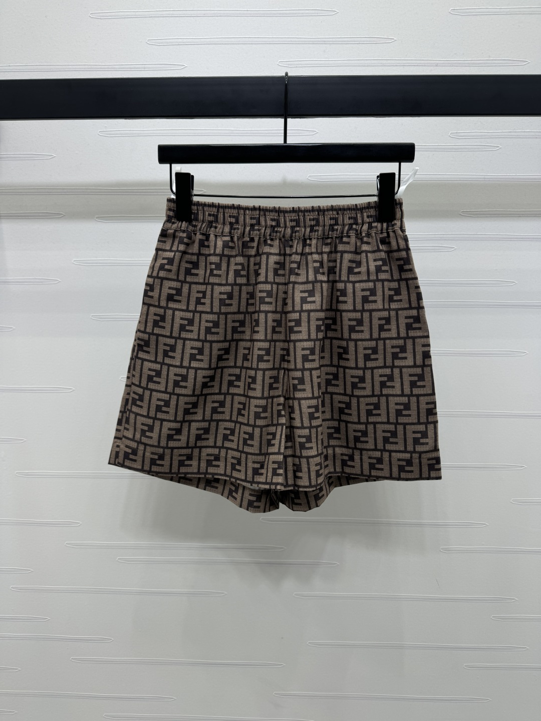 High-Quality Women’s Clothes: New Prototype Packaging Zone for Summer Fashion - 图片 2