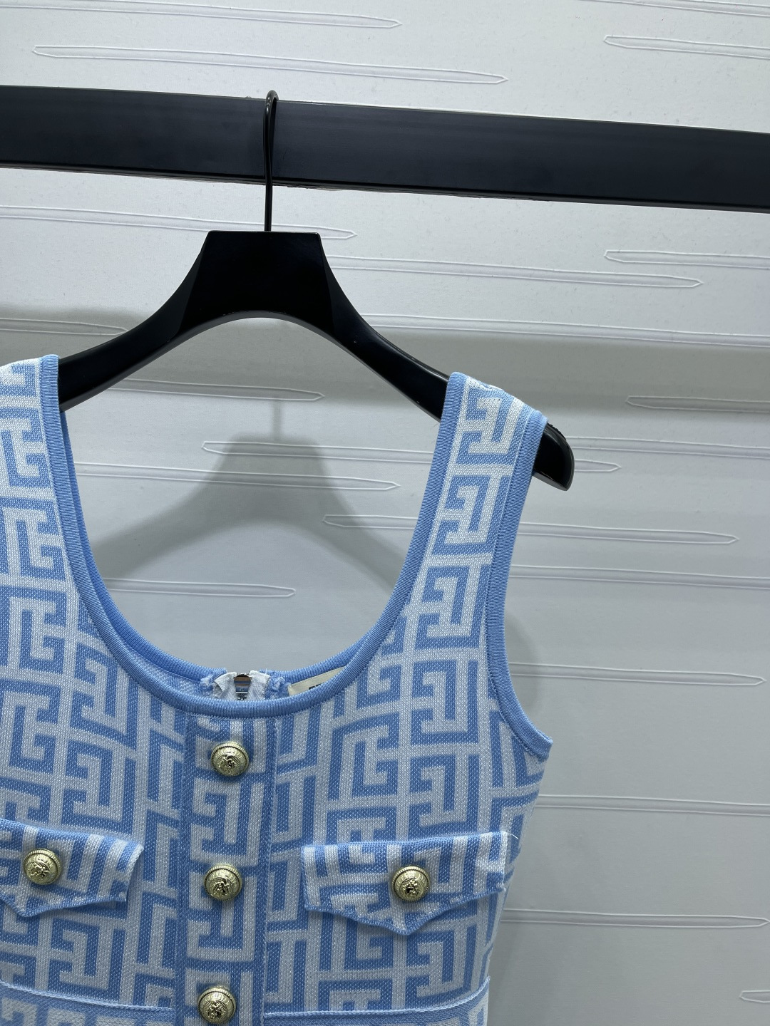 2025 Balmai Knitted Vest Dress: High-Quality Women’s Suit with Stylish Details - 图片 2