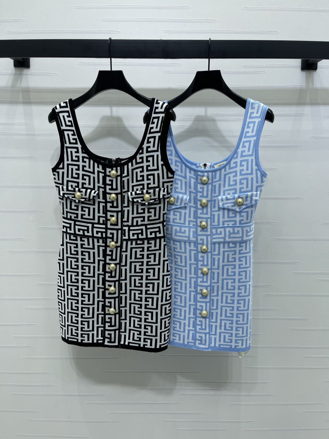 2025 Balmai Knitted Vest Dress for Single Hard-Core Women – High-Quality and Stylish - 图片 1