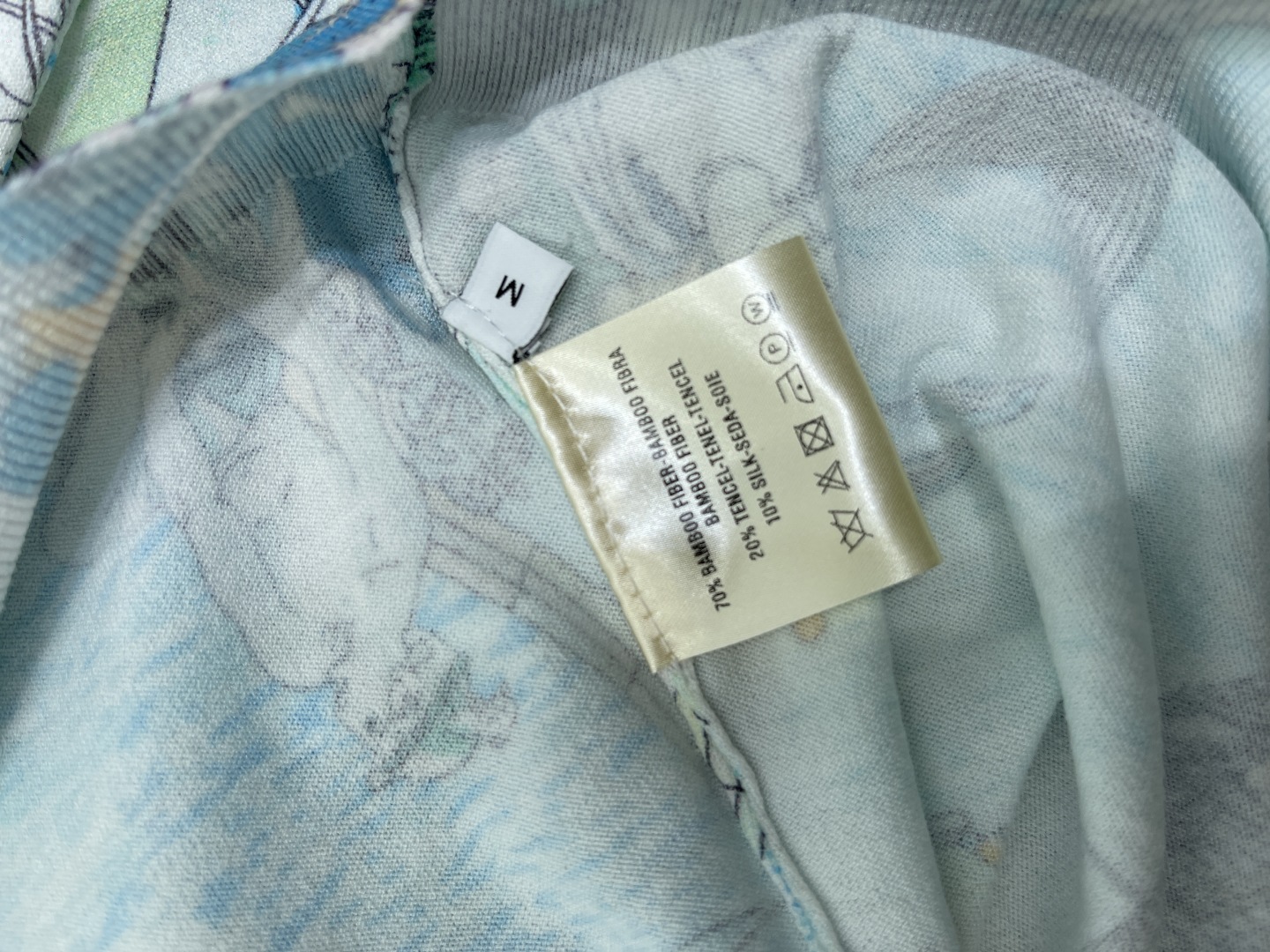 “2025 Early Autumn Women’s Wool Suit: Fowler Knitting, Customized Wool Lines, High-Quality Design” - 图片 8