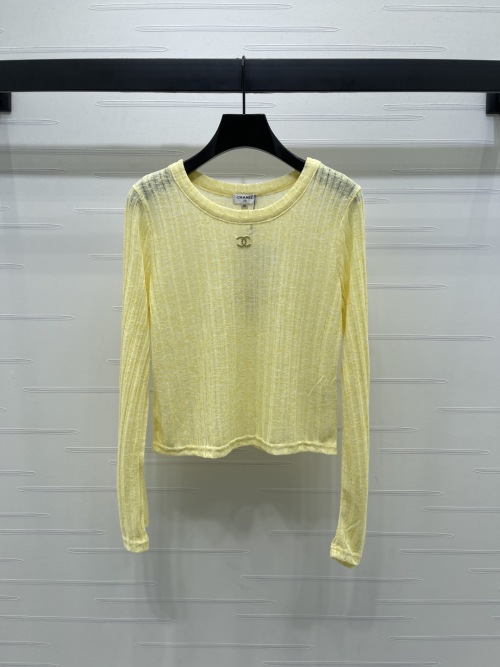 Chanel 2025 Early Autumn Collection Round Neck Long Sleeve Knit Top 1 Chanel 2025 Early Autumn Collection Round Neck Long Sleeve Knit Top
