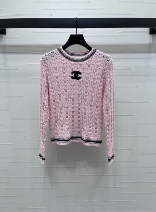 Chanel 2025 Early Autumn Series Knitted Long-Sleeved Top with Logo 1 Chanel 2025 Early Autumn Series Knitted Long-Sleeved Top with Logo
