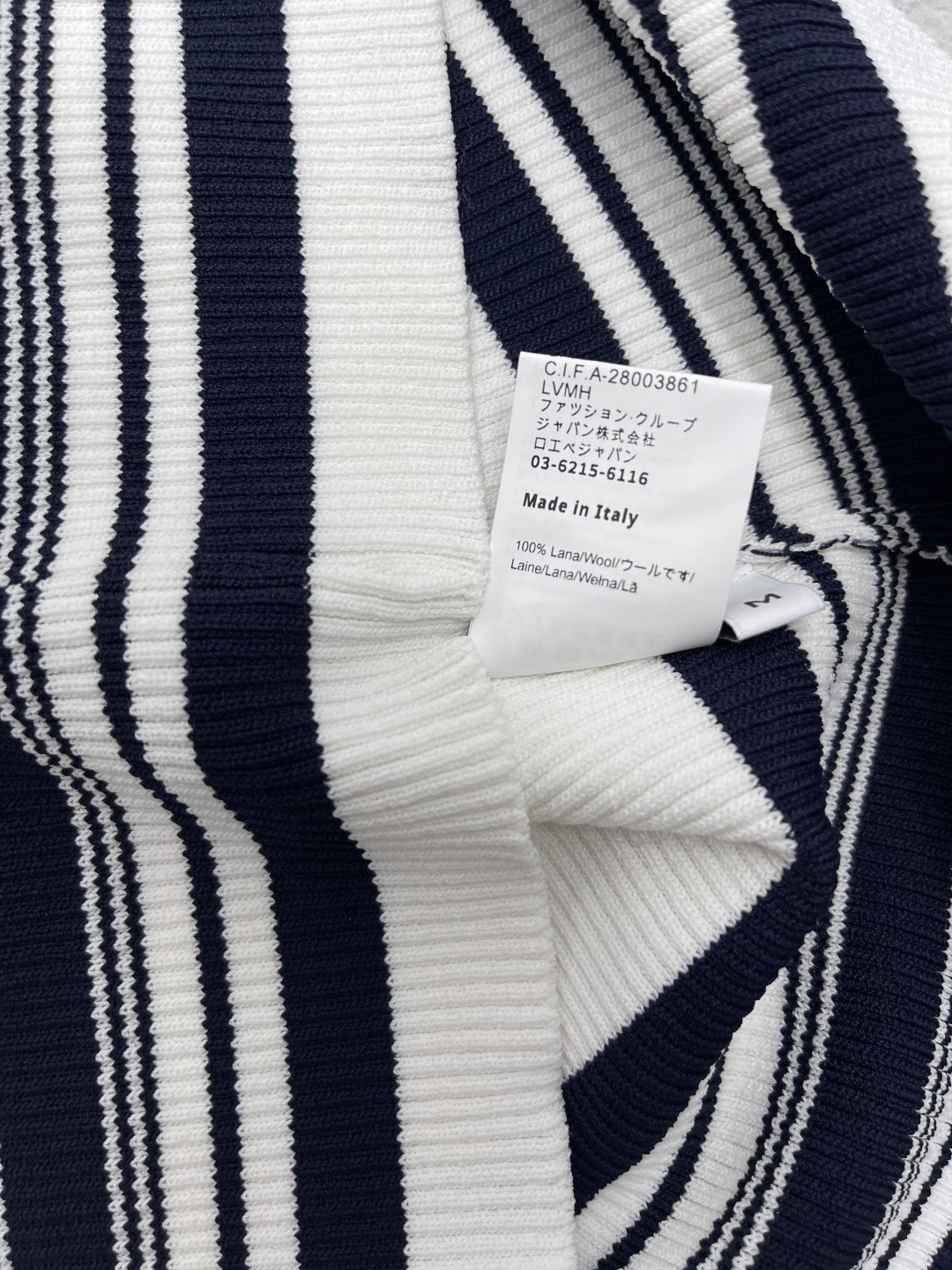 Loewe’s Latest Autumn Suit: Imported Fabrics, Tailored Fit, Stylish Details, Age-Neutral Colors - 图片 8