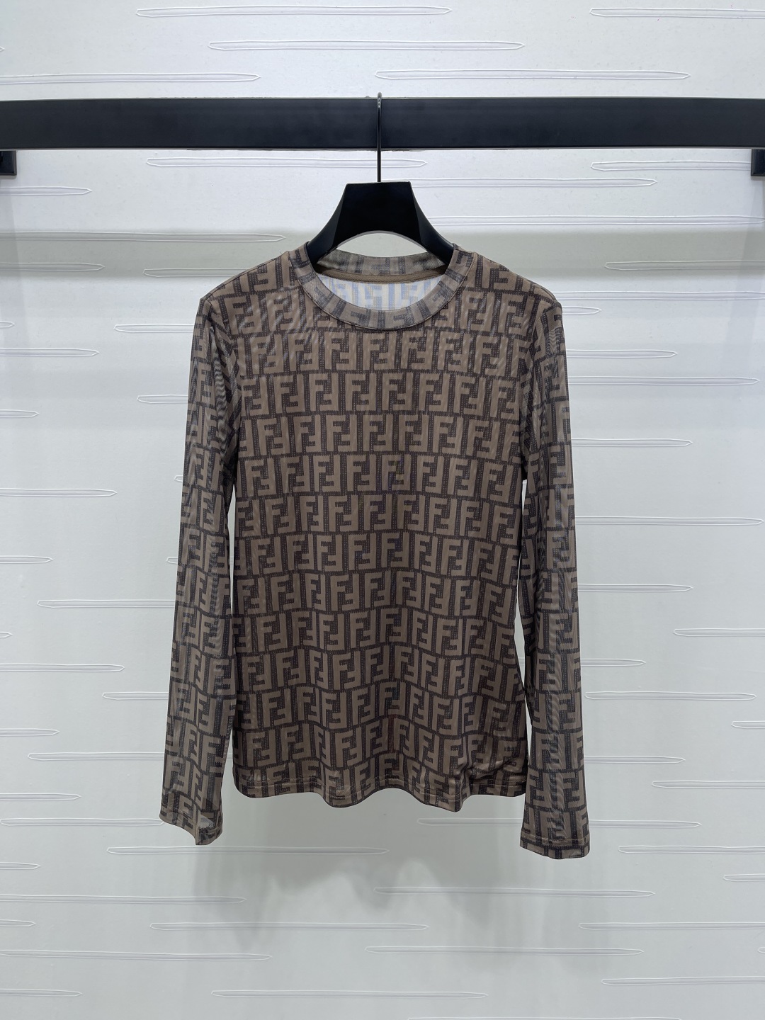 “2025 Early Autumn Women’s Suit: Custom Grid-Wipe Design with Double-F Print” - 图片 1