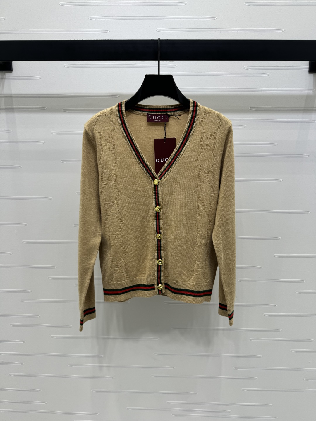 “High-Quality Gucc* 2025 Early Autumn Series: Custom Women’s Suit with V-Shirt in Various Sizes” - 图片 2