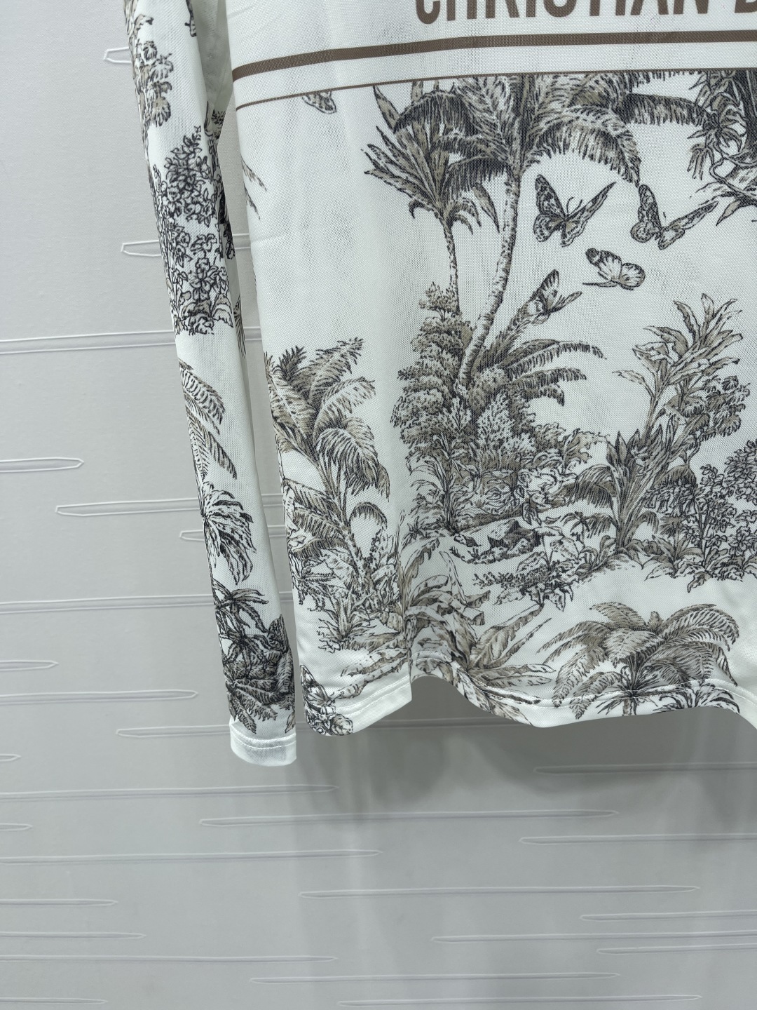 “2025 Early Autumn Single-Rate Female Suit: Customized, Imported Materials, Comfortable Air, Natural Patterns, Stylish Brand Styles” - 图片 5
