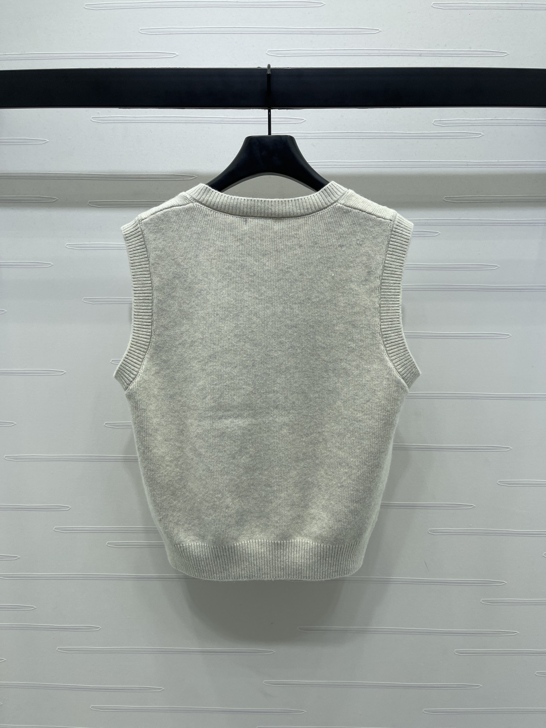 “Customizable Single-Rate Female Suit from CELIN* 2025: Quality Wool Knitwear in Youthful School Styles” - 图片 7