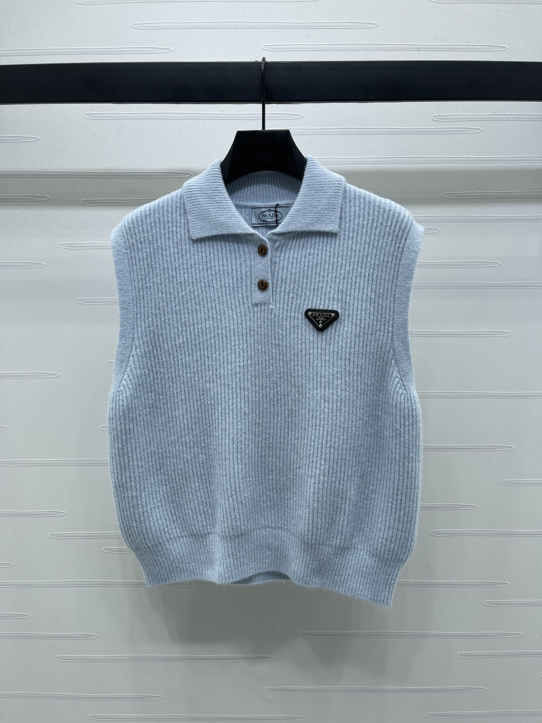 “2025 Early Autumn Single-Rate Female Suit: Custom Wool Line-Making, Fine Quality, Four Colors S-M-L” - 图片 1