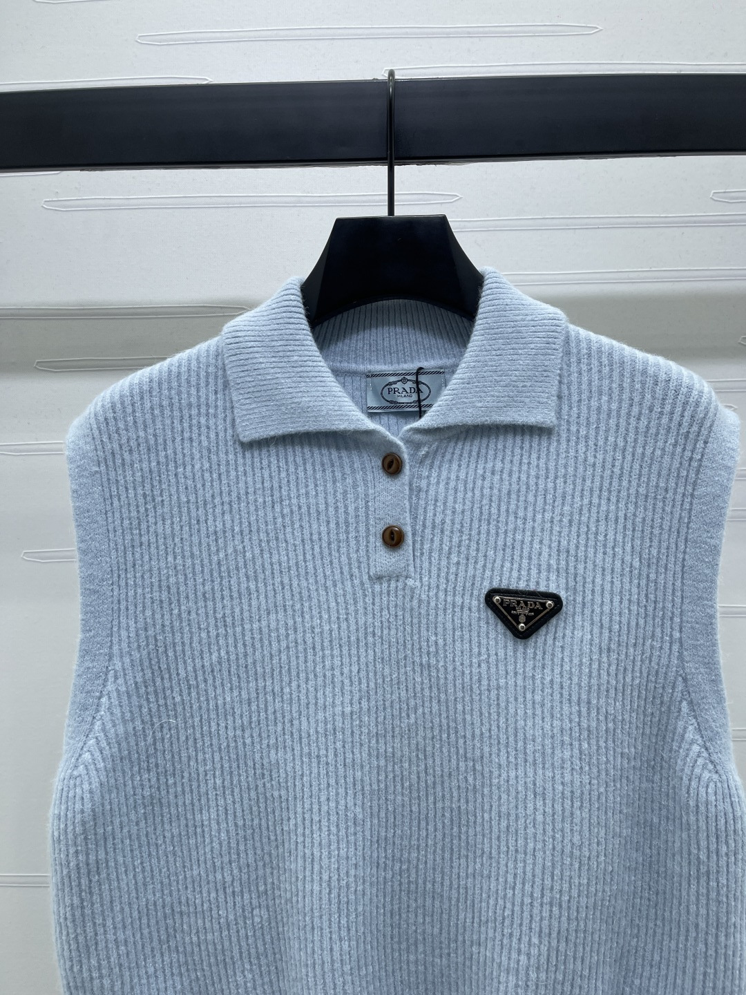 “2025 Early Autumn Single-Rate Female Suit: Custom Wool Line-Making, Fine Quality, Four Colors S-M-L” - 图片 3