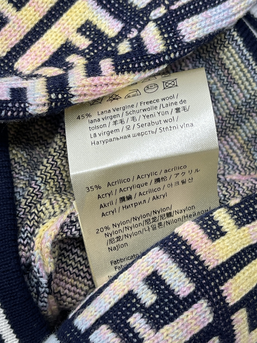 2025 Early Autumn Women’s Suit: Round Collar Sweater with Customized Wool Line – High-Quality Fashion - 图片 8