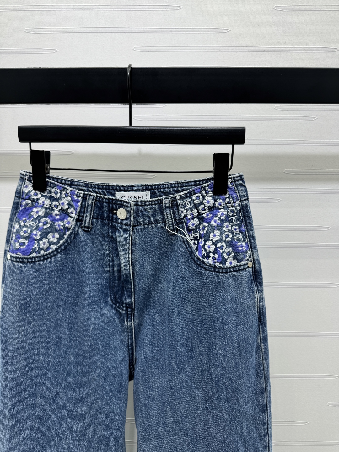 “2025 Fall Women’s Suit: Customized Cotton Jeans with High Waist and Wide Legs | High-Quality Fashion” - 图片 2