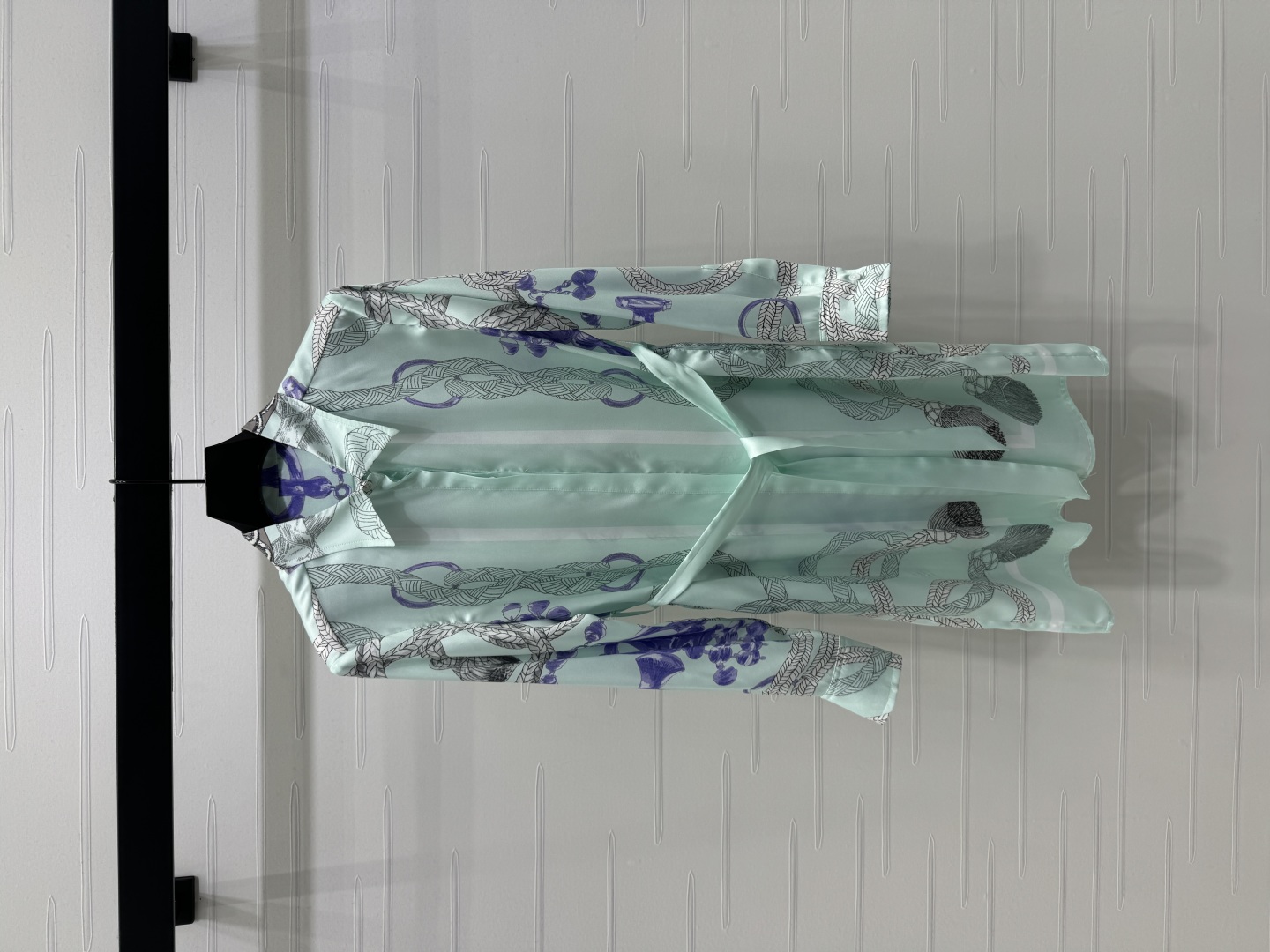 “2025 Early Autumn Women’s Long Sleeve Shirt Collection: Stylish, Comfortable, and Elegant” - 图片 1