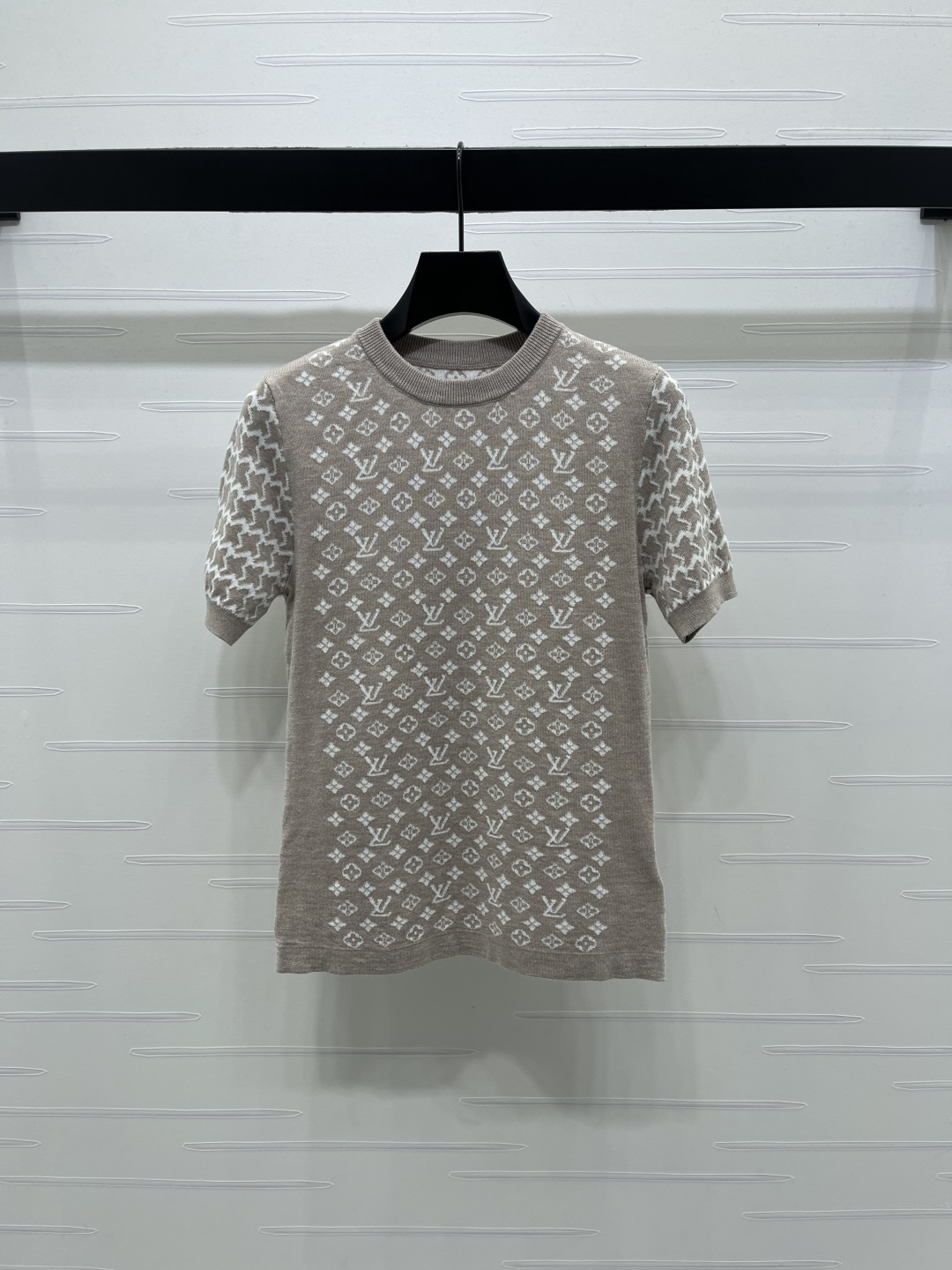 루이비통 여성 2025FW 크루넥 카라 반팔 티셔츠 레플리카 5797 Louis Vuitton Women T Shirt