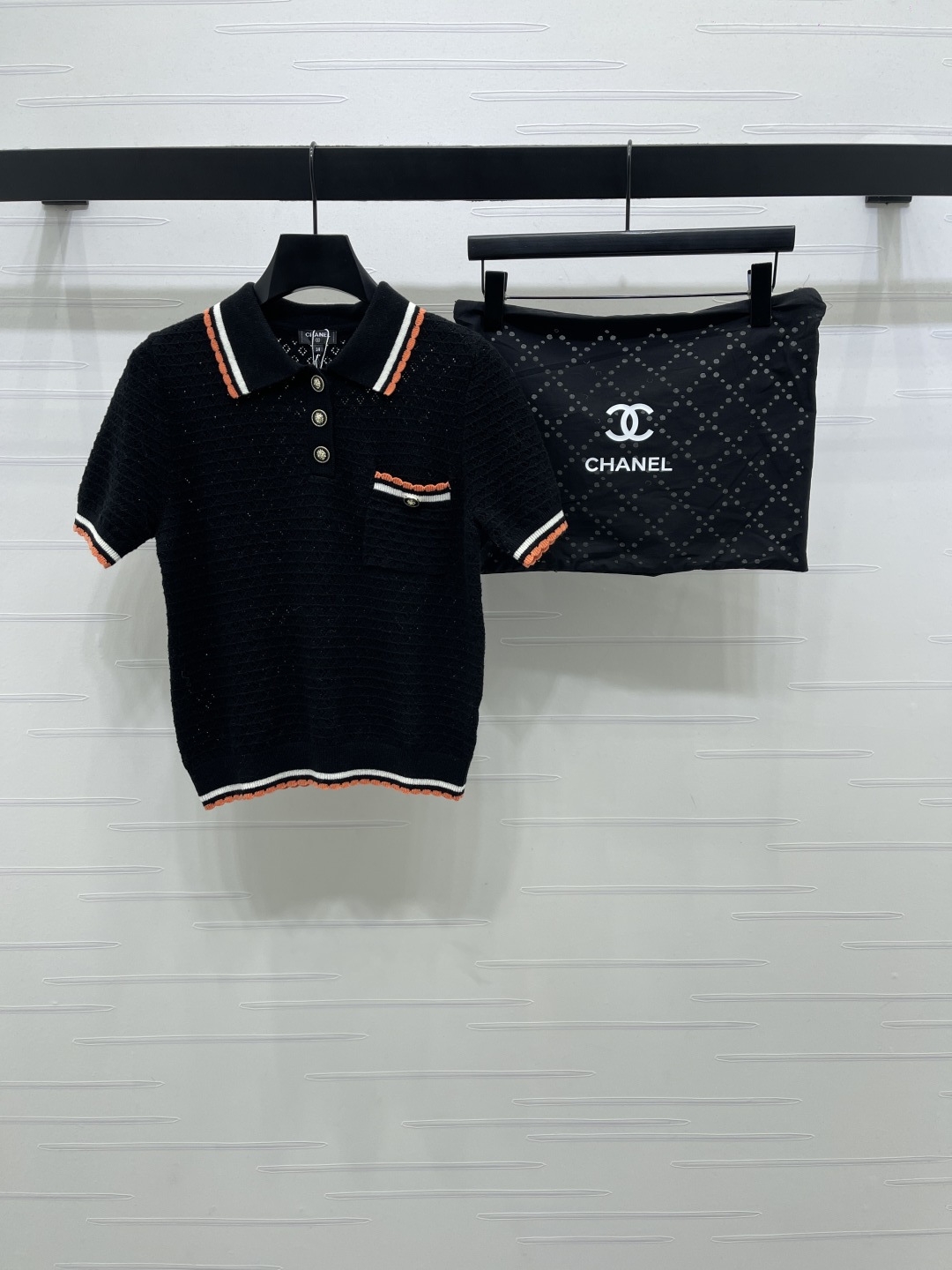샤넬 여성 까멜리아 캐시미어 카라 반팔 티셔츠 레플리카 5831 Chanel Women T Shirt