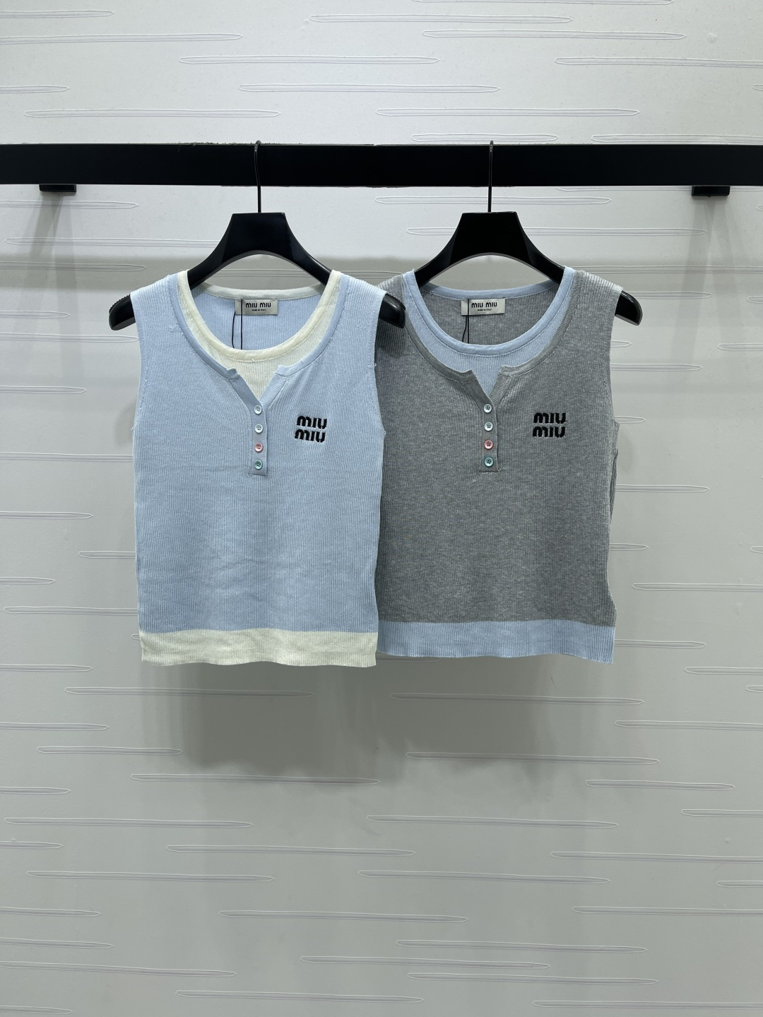 미우미우 여성 반팔 102223 Miu Miu T Shirt