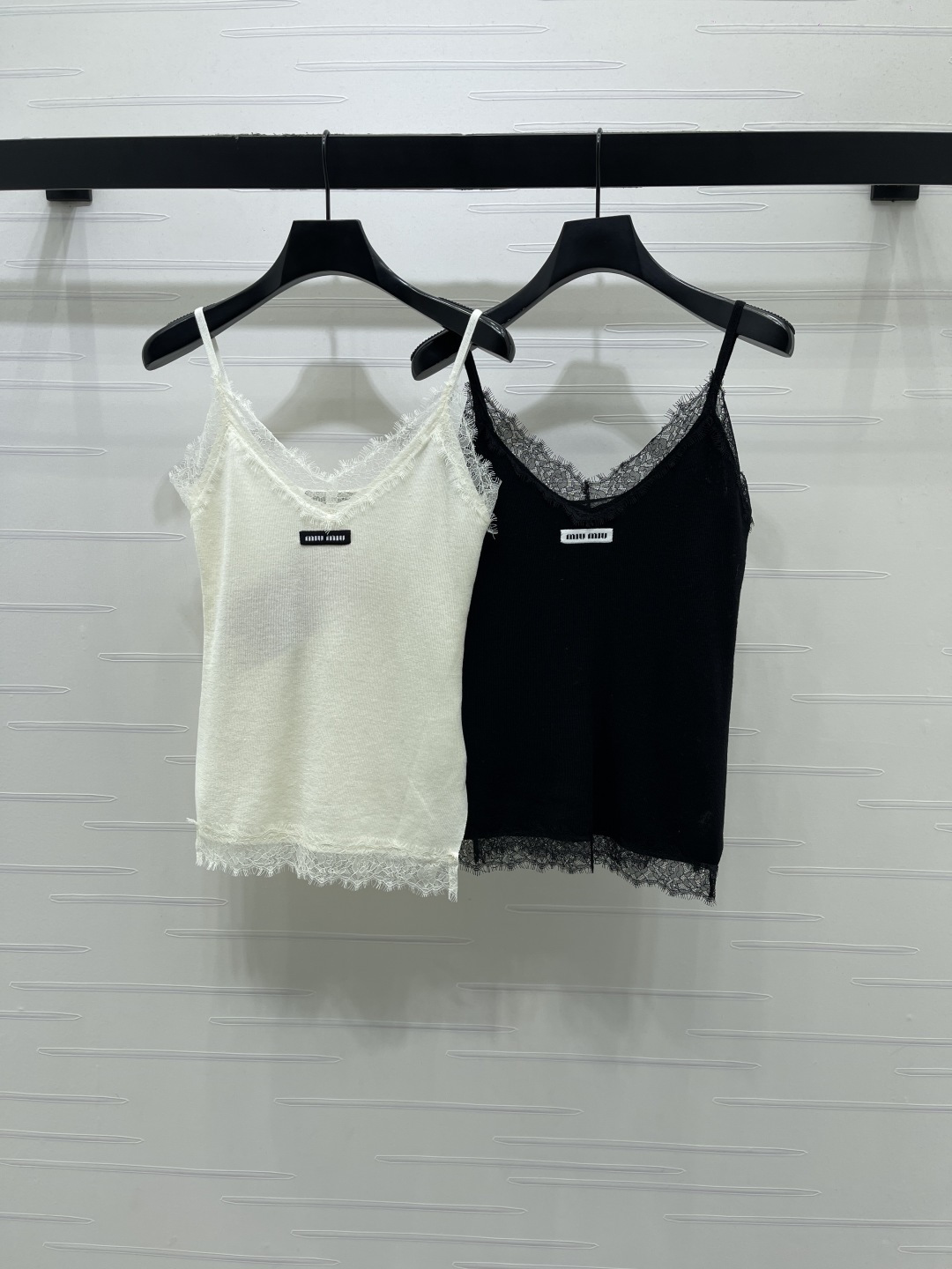 미우미우 여성 반팔 102189 Miu Miu T Shirt
