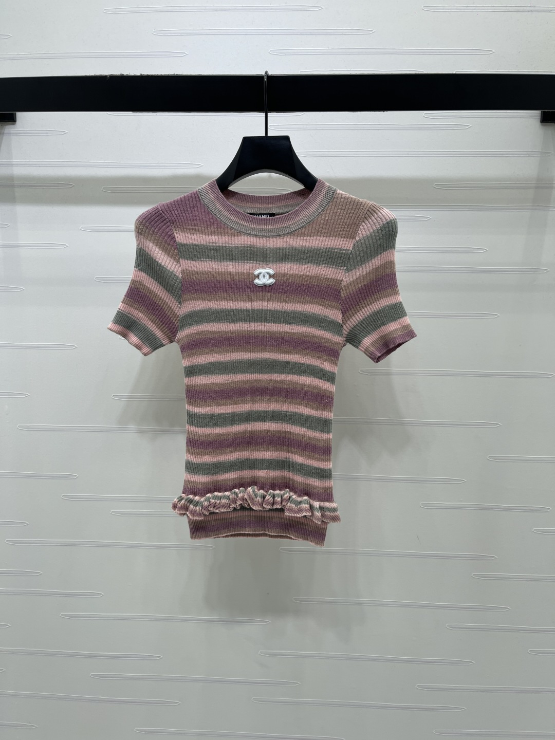 샤넬 여성 2026SS 스트라이프 크루넥 반팔 니트 레플리카 19040 Chanel Women T Shirt