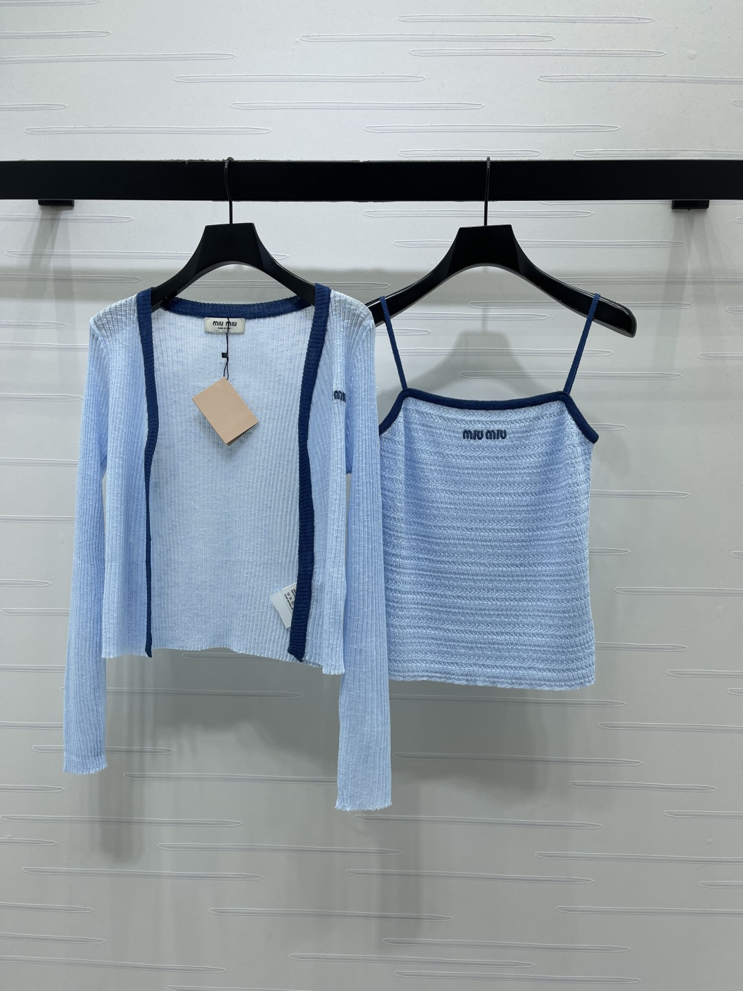 미우미우 여성 2026SS 반팔 니트 레플리카 18941 Miu Miu Women T Shirt
