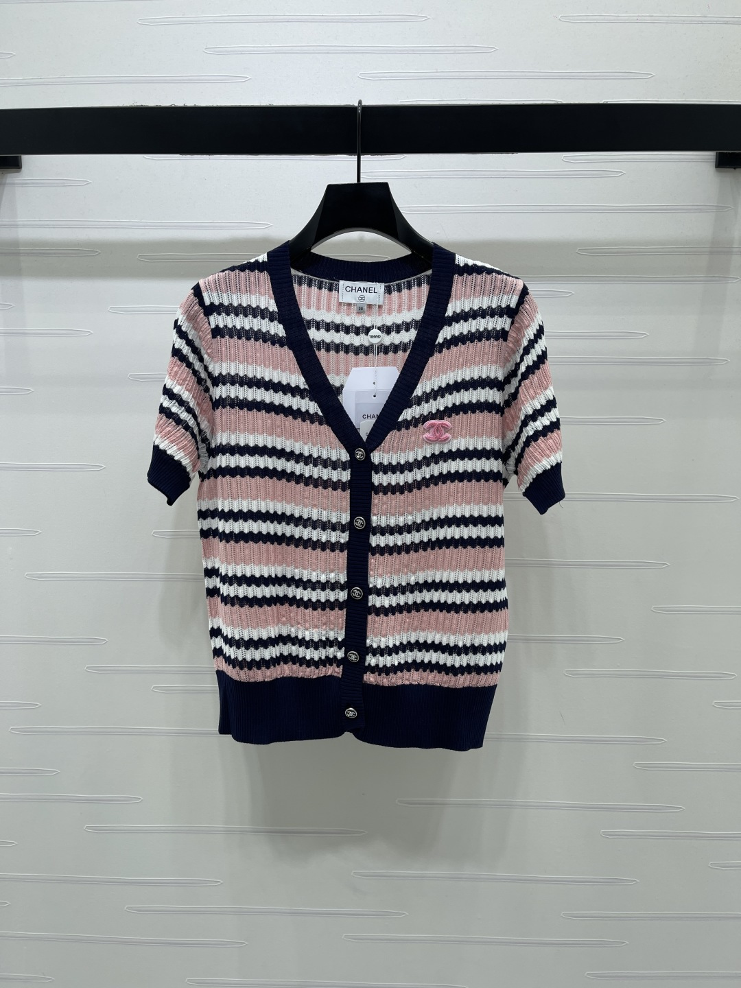 샤넬 여성 2026SS 스트라이프 브이넥 반팔 니트 레플리카 18753 Chanel Women T Shirt