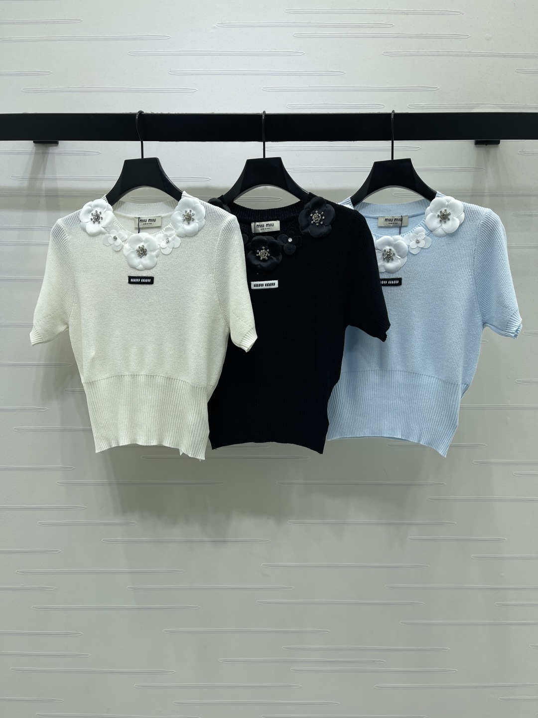 미우미우 여성 반팔 SS 52538