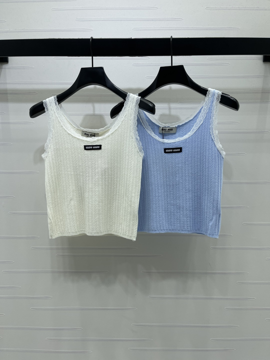 Vest 12842