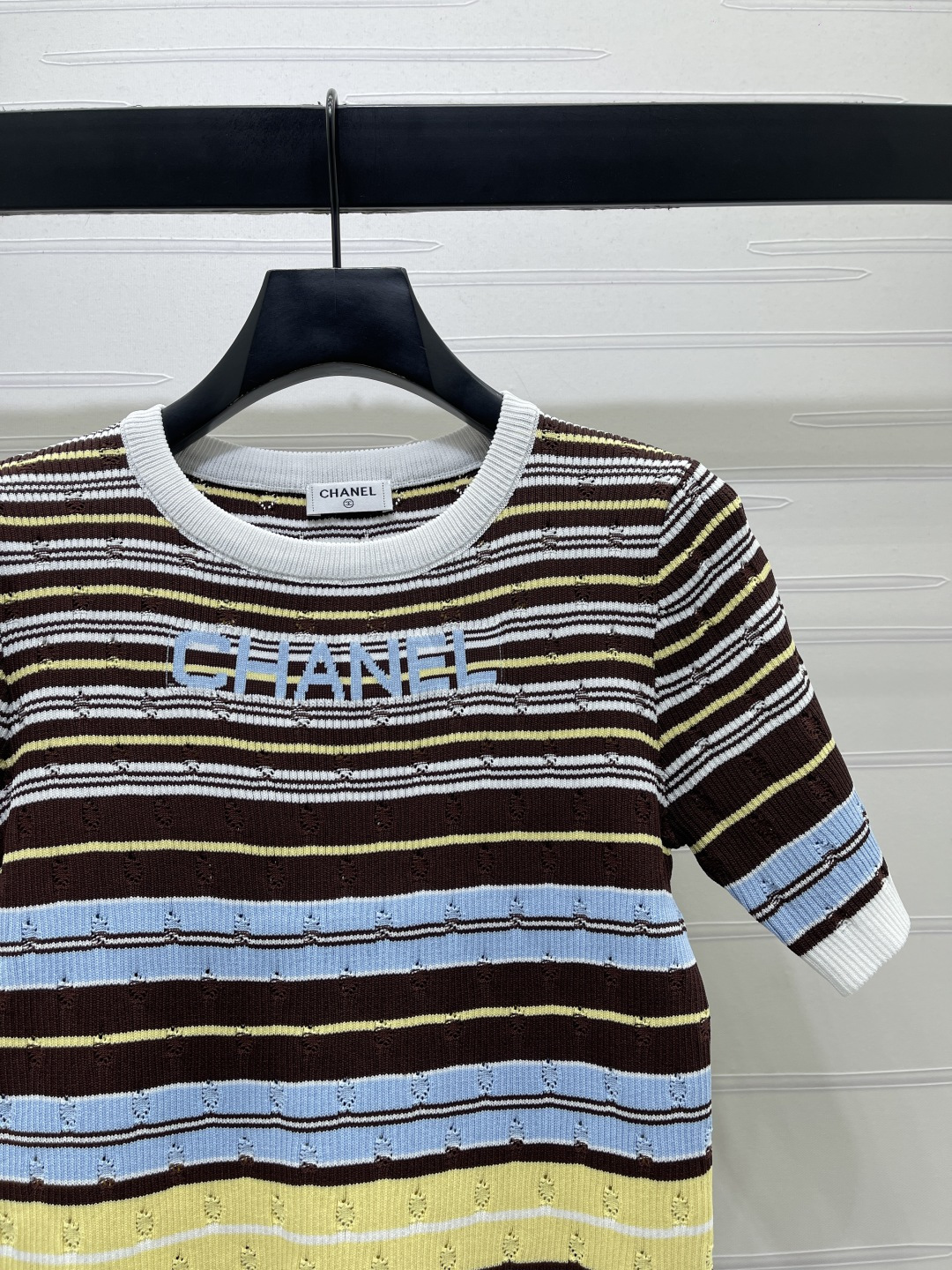 Alternative view of T-Shirt 12832