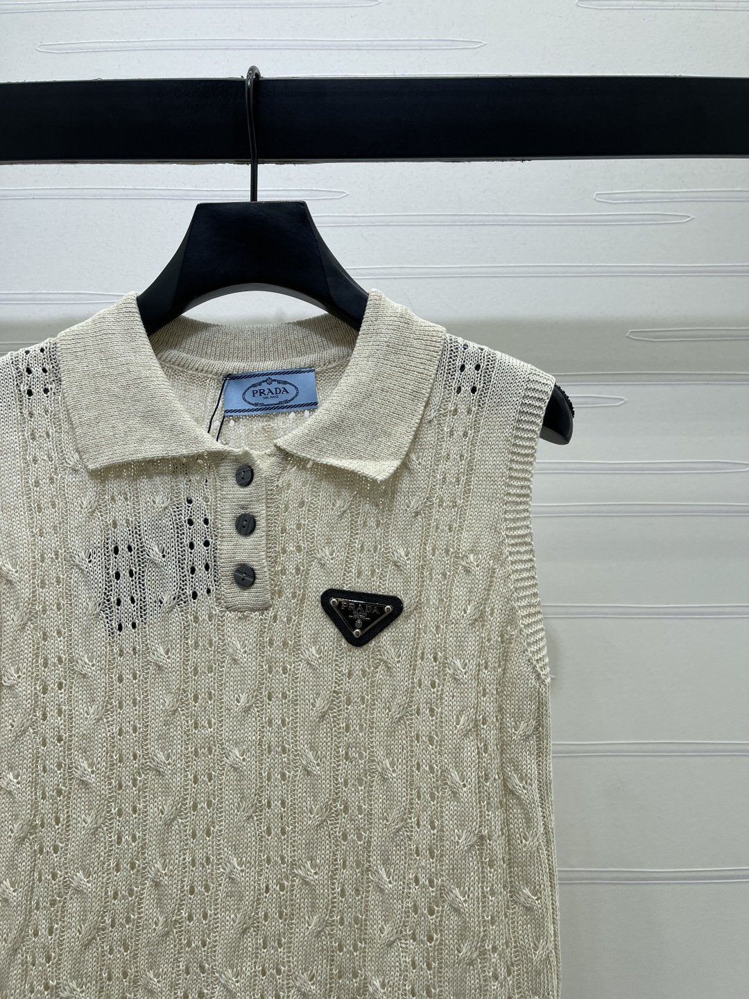 Alternative view of Vest 12839