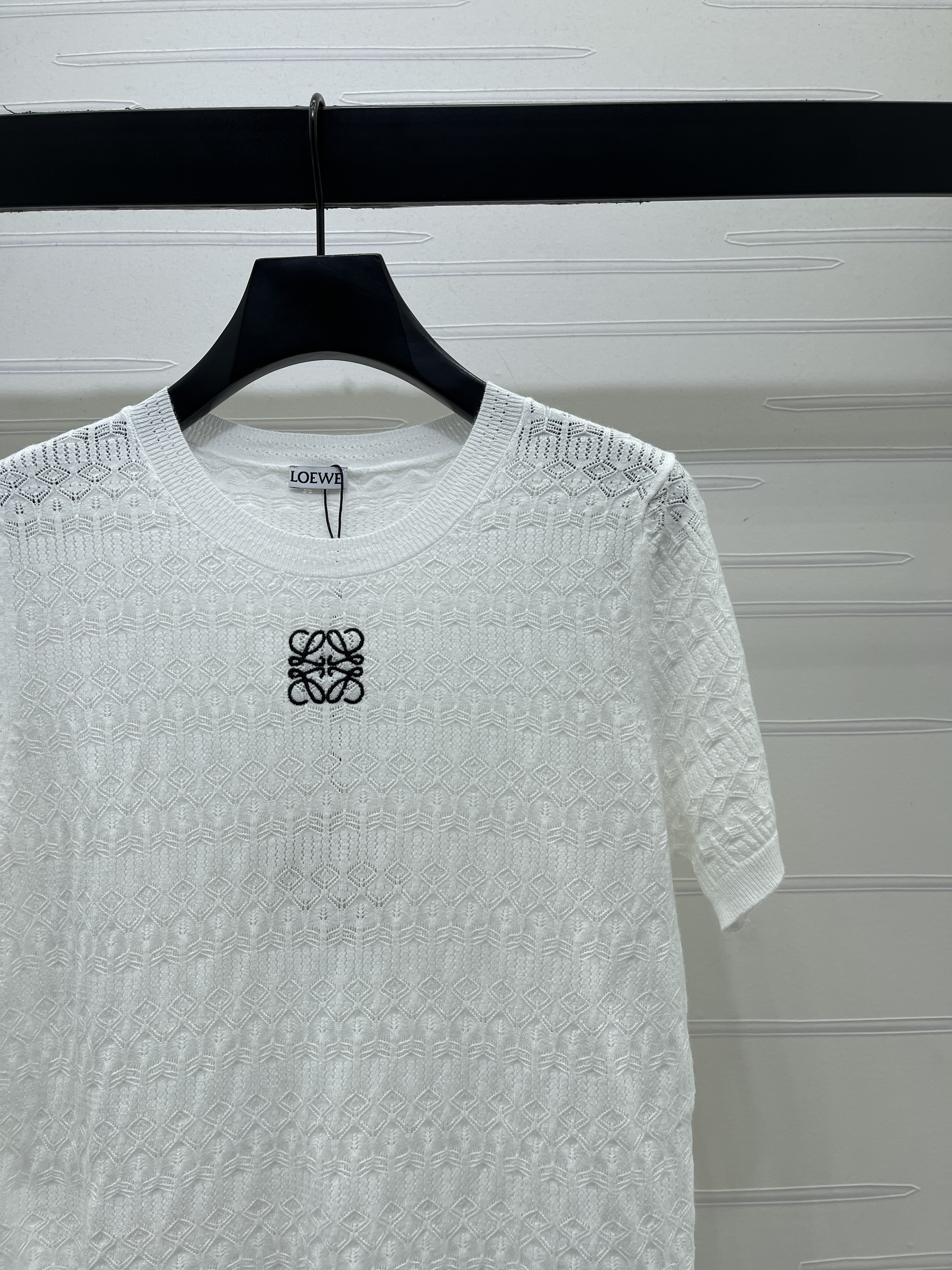 로에베 여성 반팔 상세 이미지 12