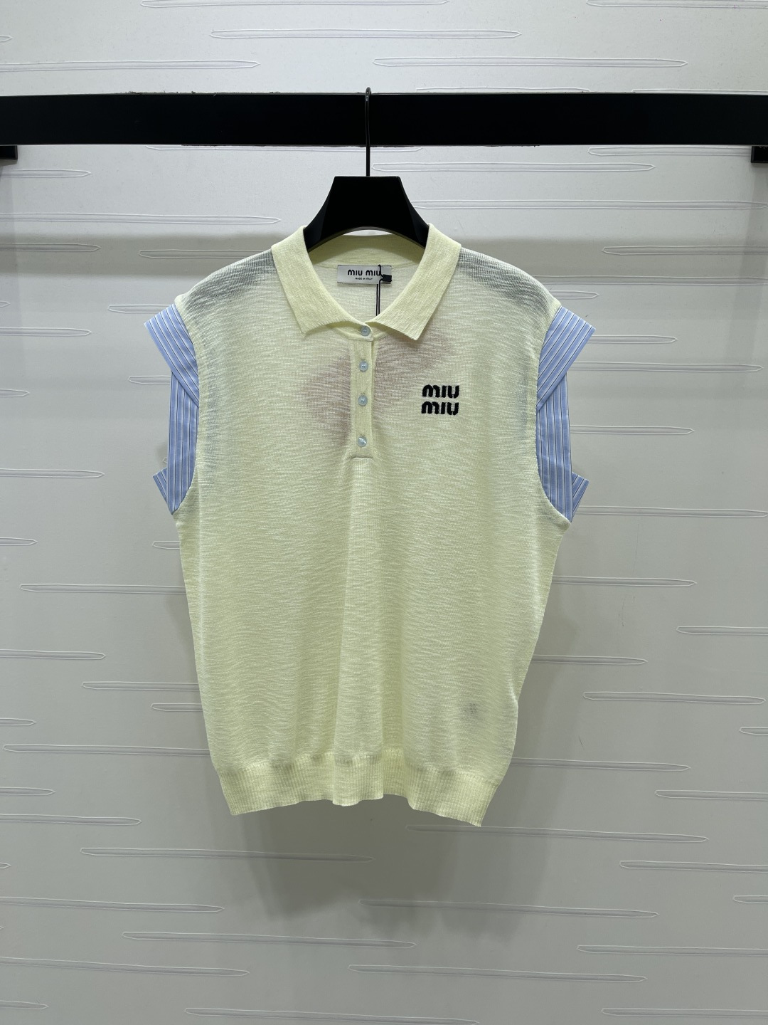 미우미우 여성 반팔 101723 Miu Miu T Shirt