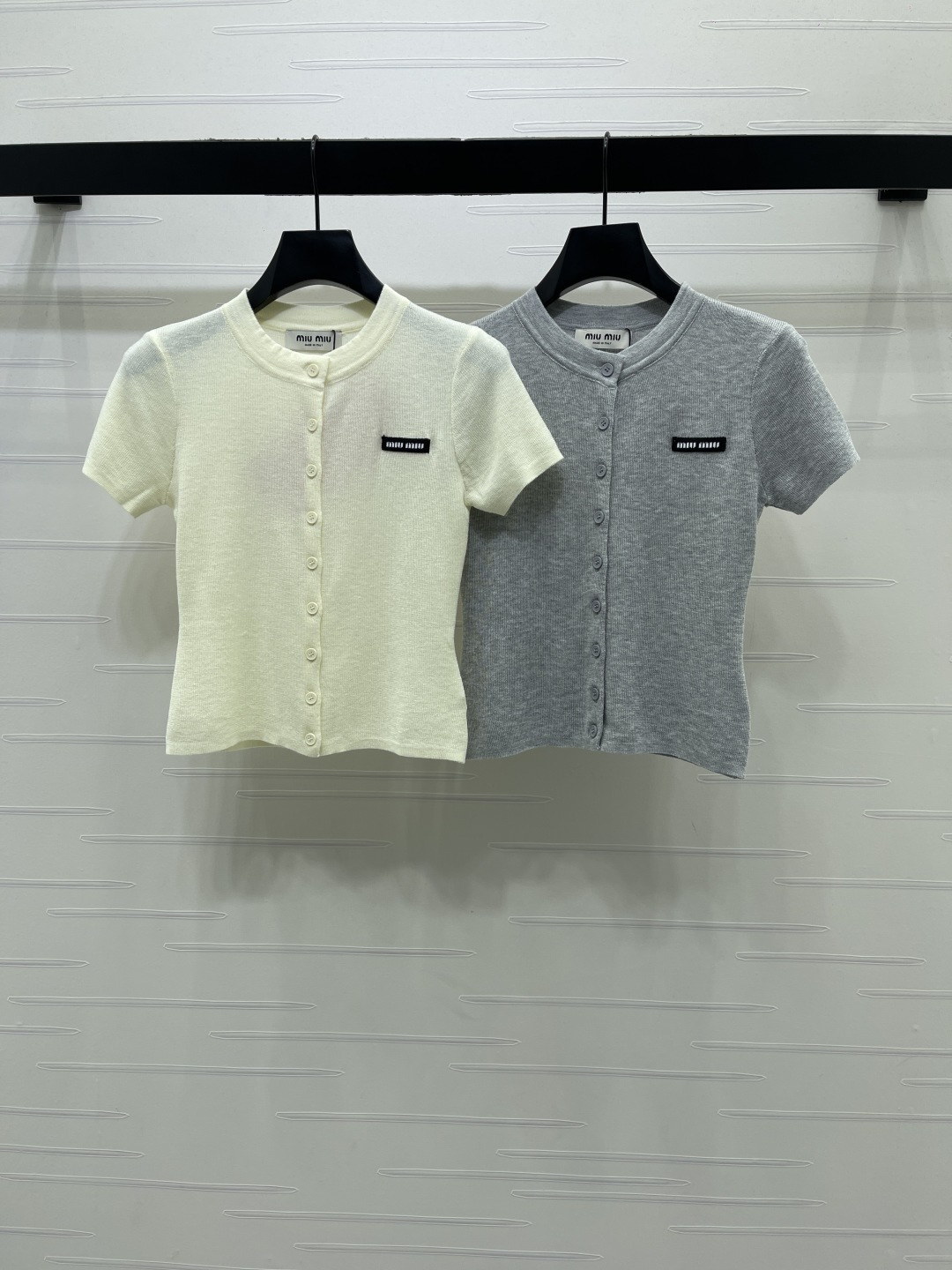 미우미우 여성 반팔 101766 Miu Miu T Shirt