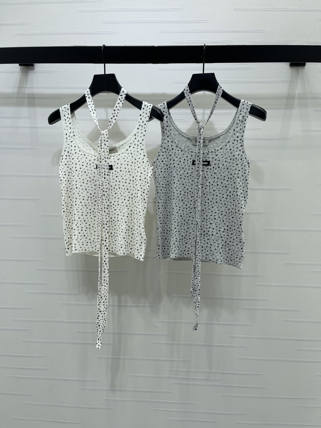 미우미우 여성 반팔 101690 Miu Miu T Shirt