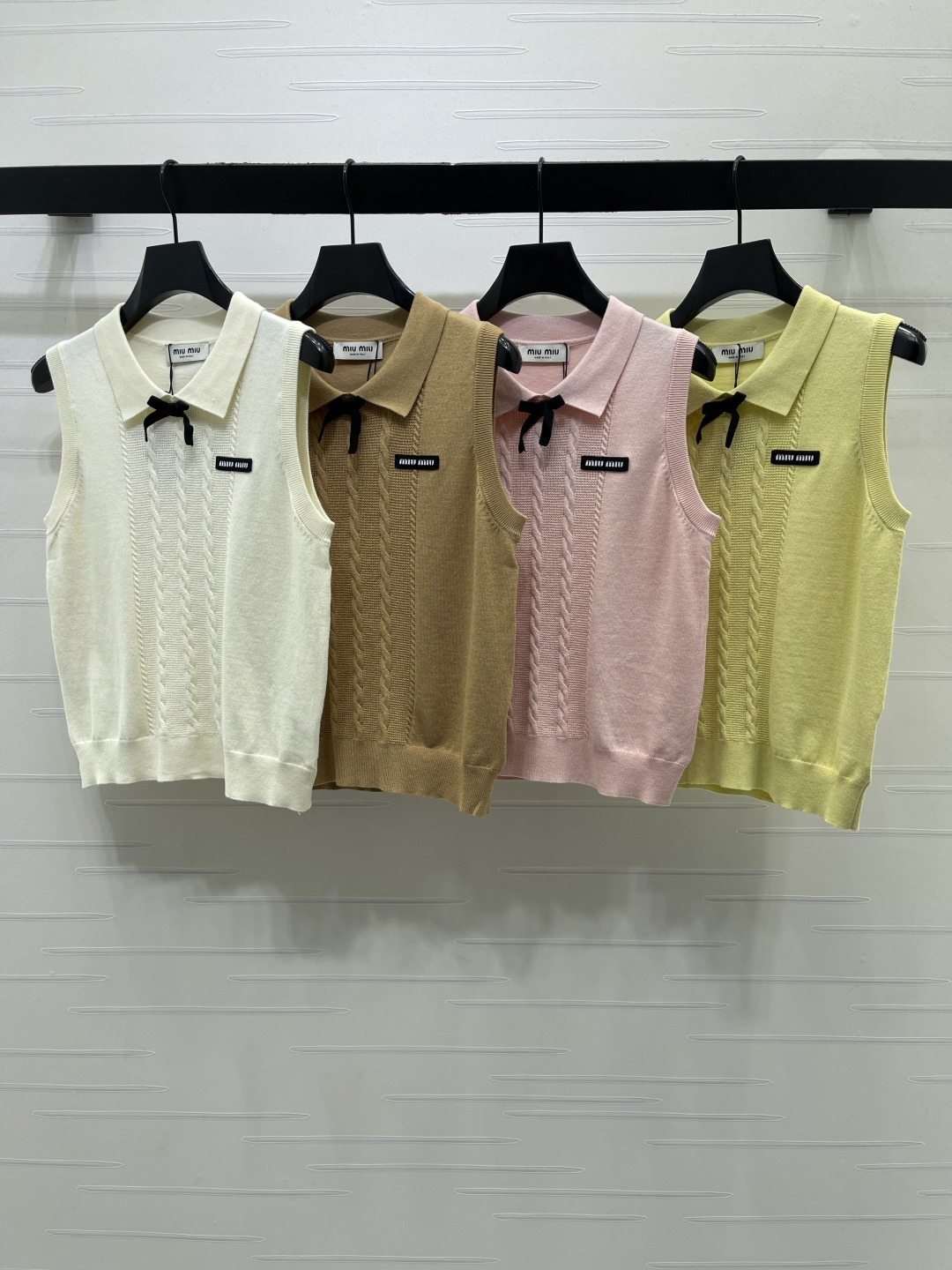 미우미우 여성 반팔 101575 Miu Miu T Shirt