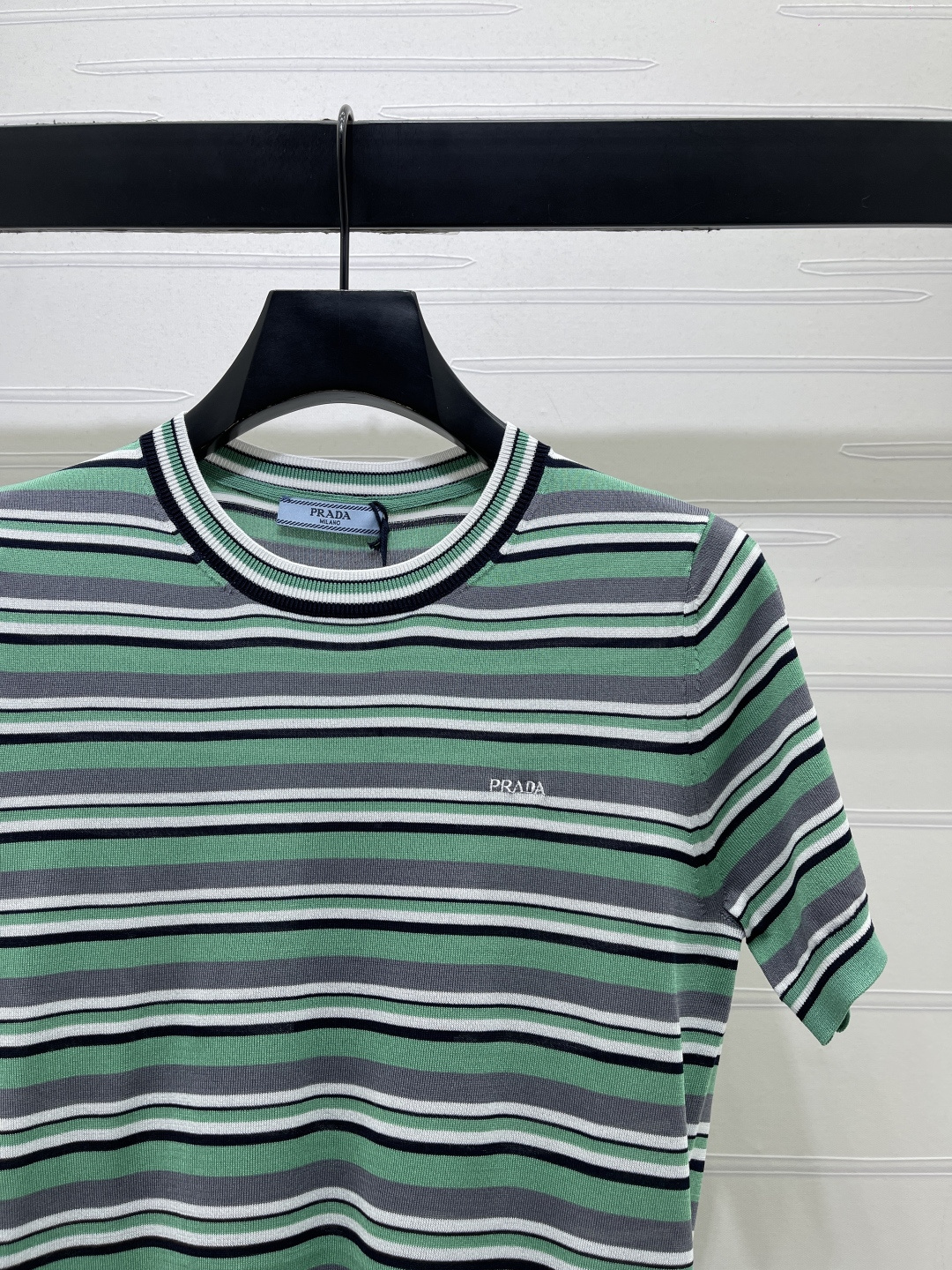 프라다 여성 반팔 131607 Prada T Shirt 썸네일 이미지