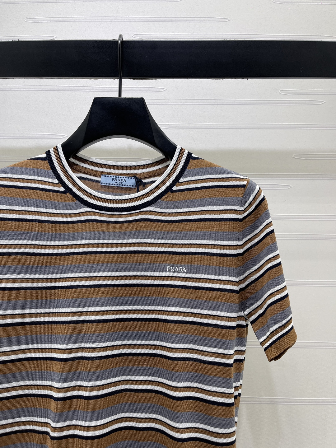 프라다 여성 반팔 131608 Prada T Shirt 썸네일 이미지