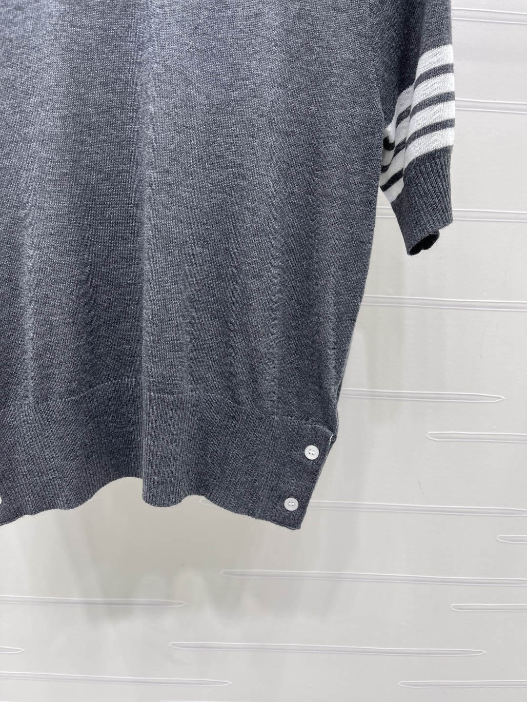 톰브라운 여성 반팔 132210 Thom Browne T Shirt 썸네일 이미지