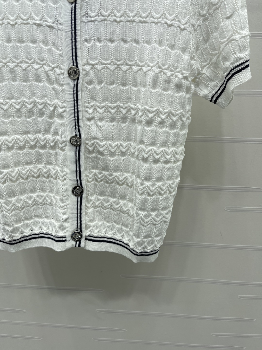 샤넬 여성 가디건 131618 Chanel Cardigan 썸네일 이미지