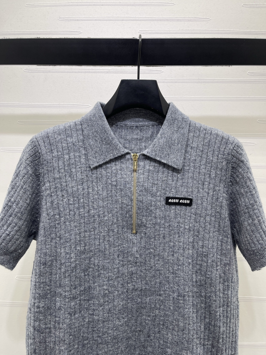 미우미우 여성 반팔 132087 Miu Miu T Shirt 썸네일 이미지