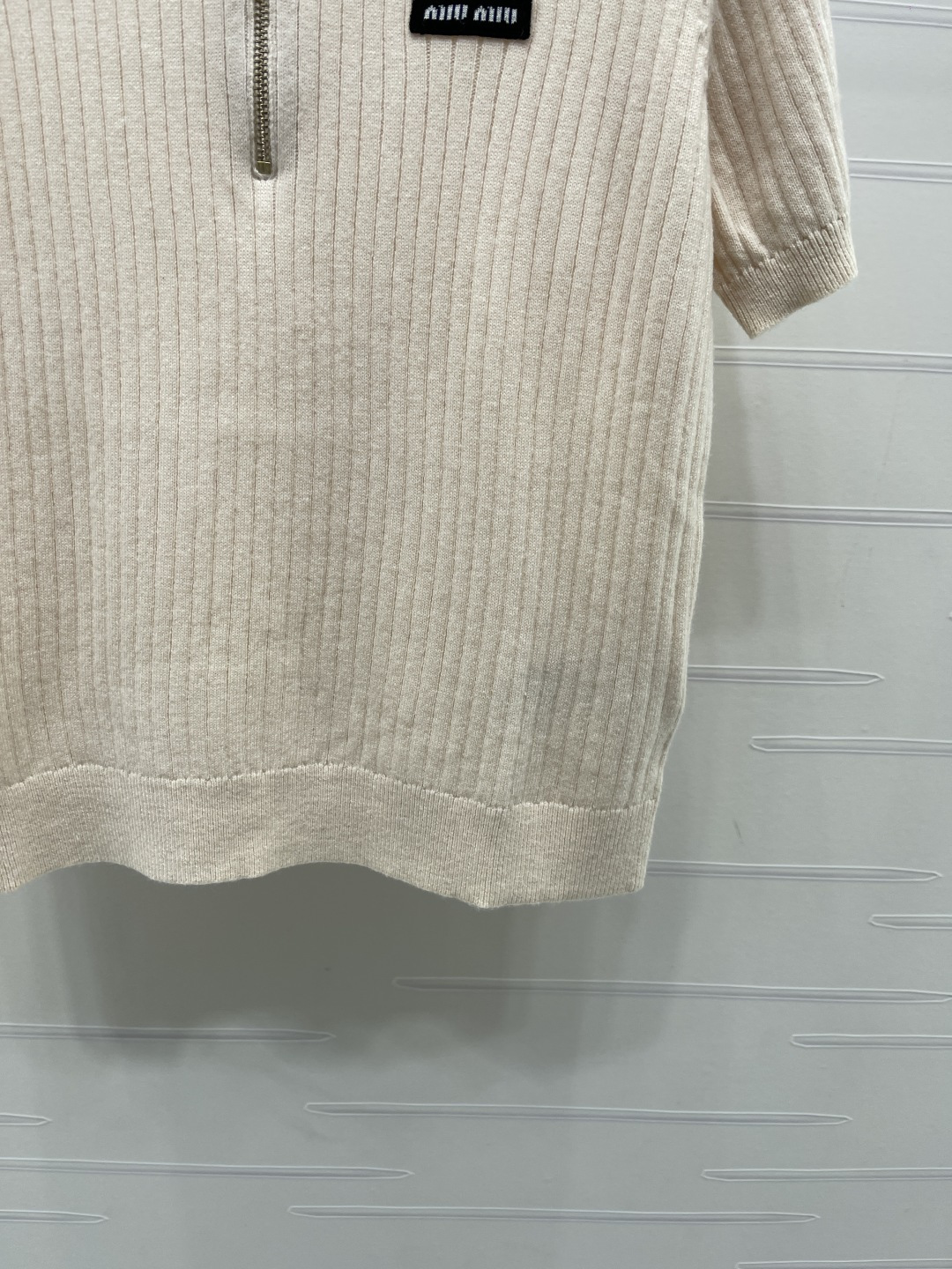 미우미우 여성 반팔 132088 Miu Miu T Shirt 썸네일 이미지