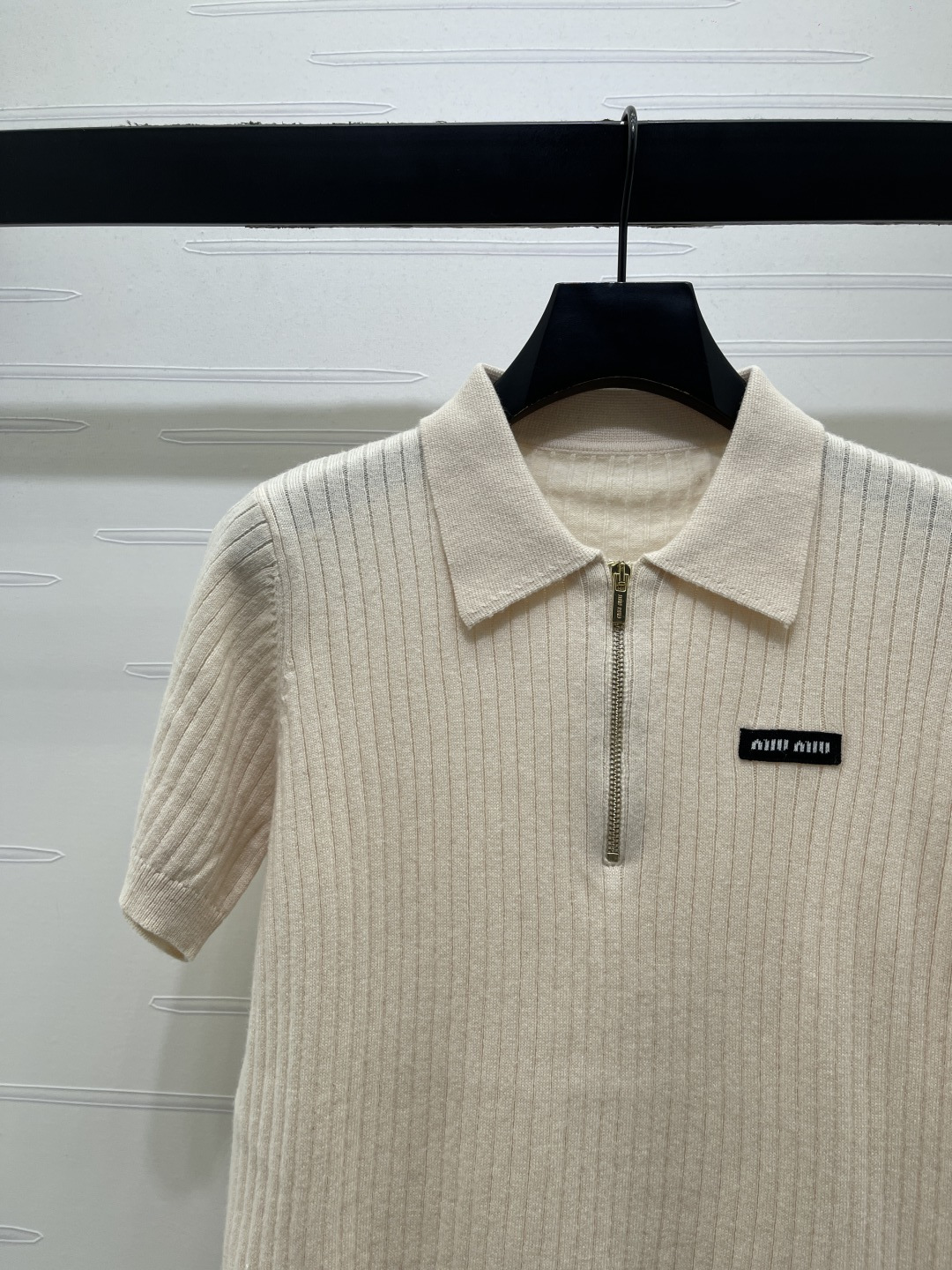 미우미우 여성 반팔 132088 Miu Miu T Shirt 썸네일 이미지
