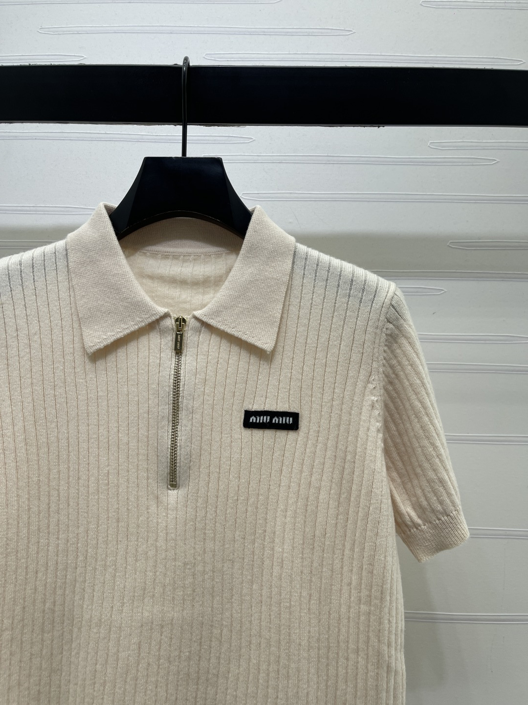 미우미우 여성 반팔 132088 Miu Miu T Shirt 썸네일 이미지