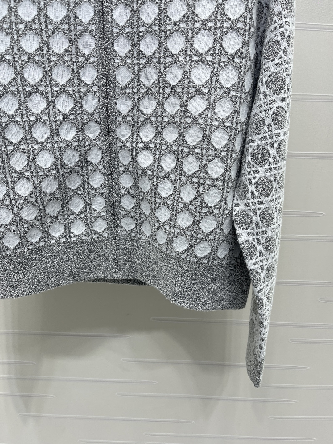 디올 여성 가디건 132063 Dior Cardigan 썸네일 이미지