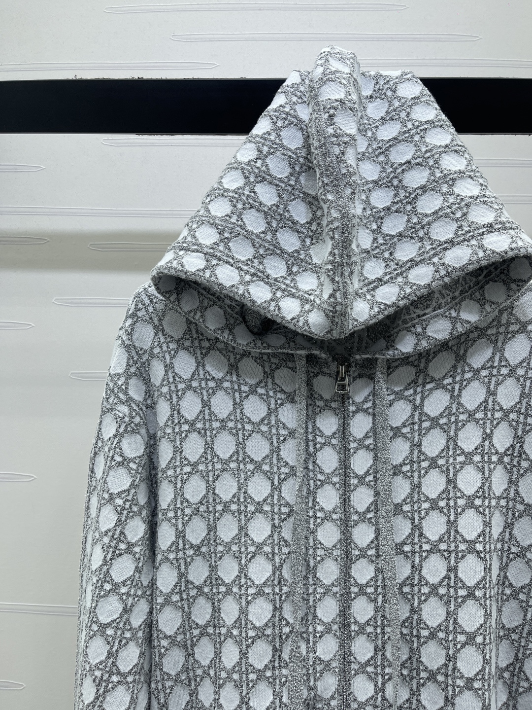 디올 여성 가디건 132064 Dior Cardigan 썸네일 이미지